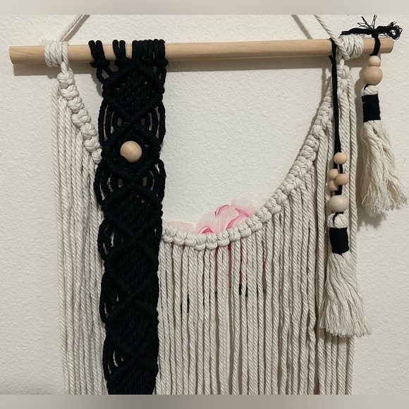 Macrame Woven Wall Hanging Bohemian Wall Decor - Picture 2 of 3